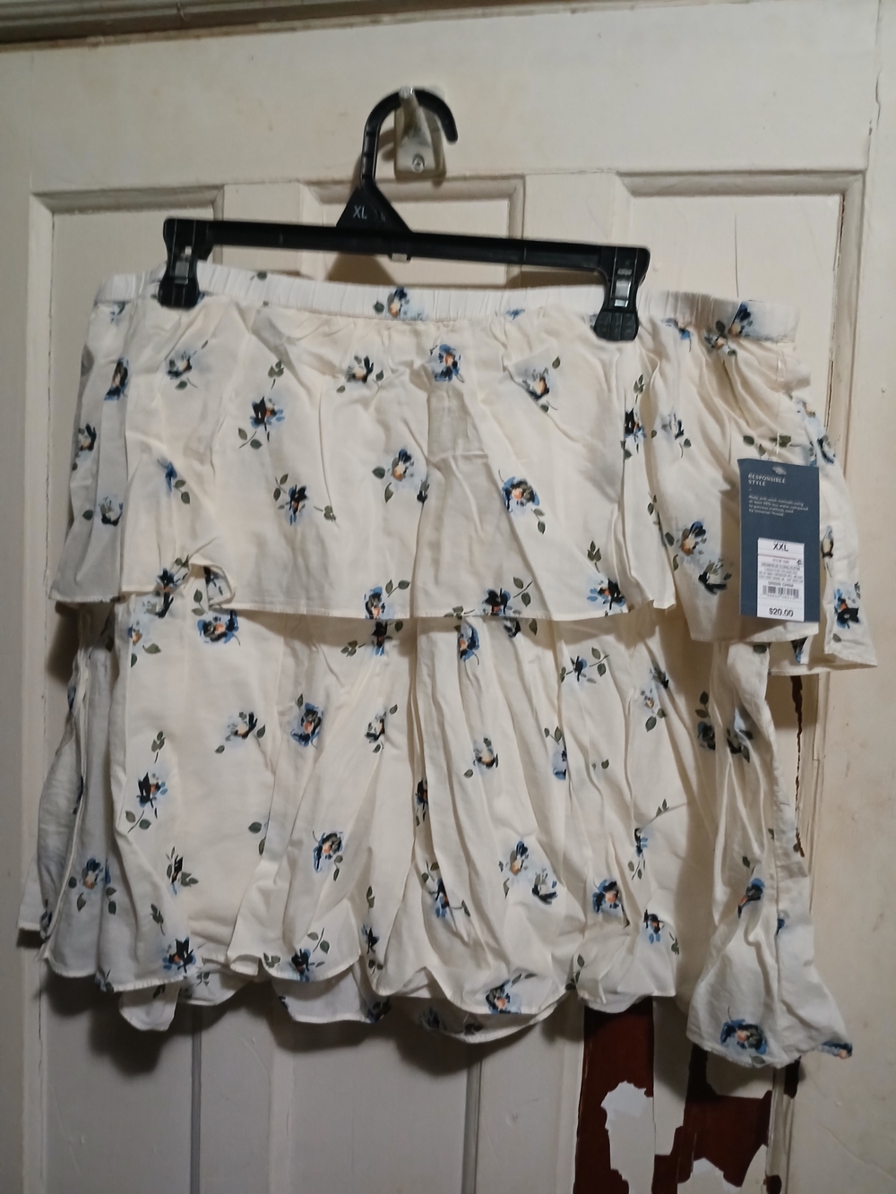 Universal Thread Cream Blue Floral Off-Shoulder Top